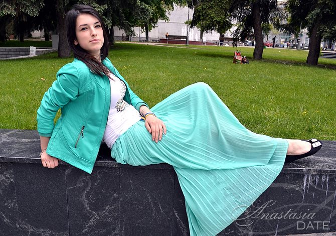 Ukrainian Mature Romantic Woman Irina From Vinnytsia 22 Yo Hair Color Black